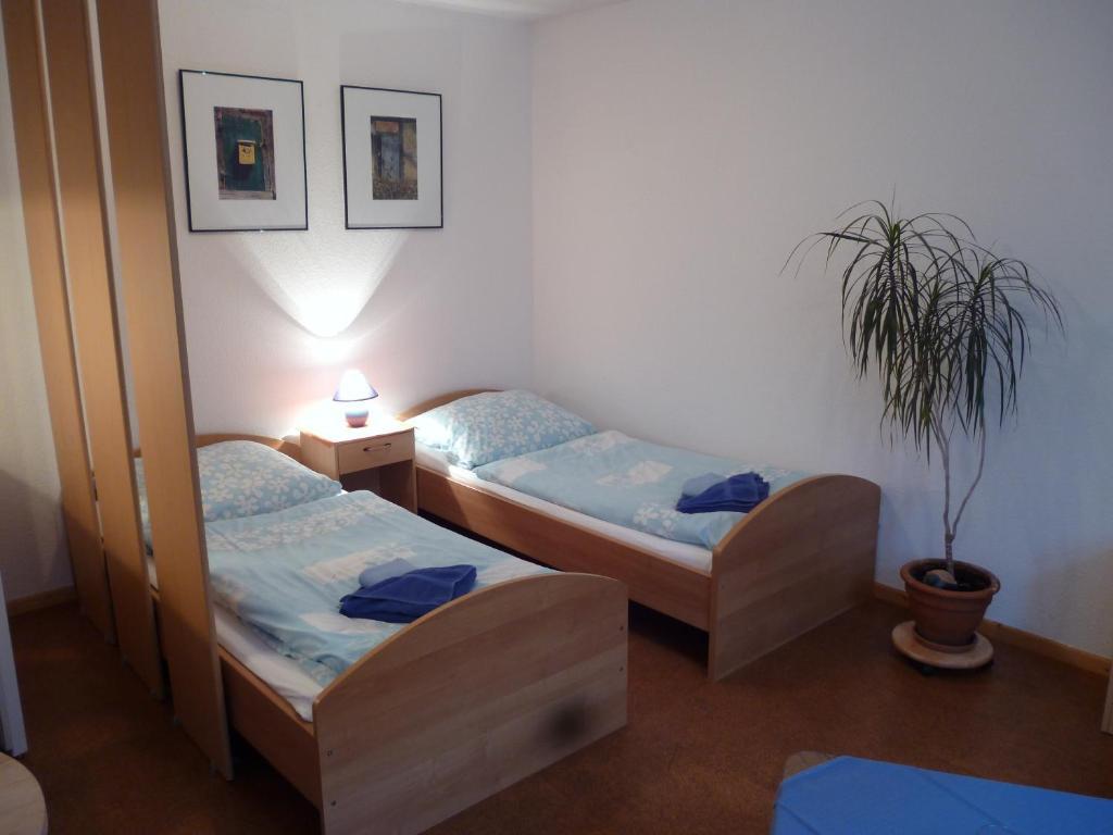Landhotel Markthof Satemin Wustrow  Exterior photo